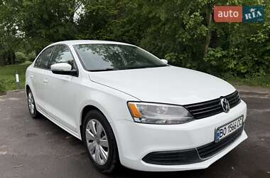 Седан Volkswagen Jetta 2014 в 