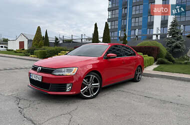Седан Volkswagen Jetta 2014 в Днепре