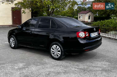 Седан Volkswagen Jetta 2006 в Борщеві