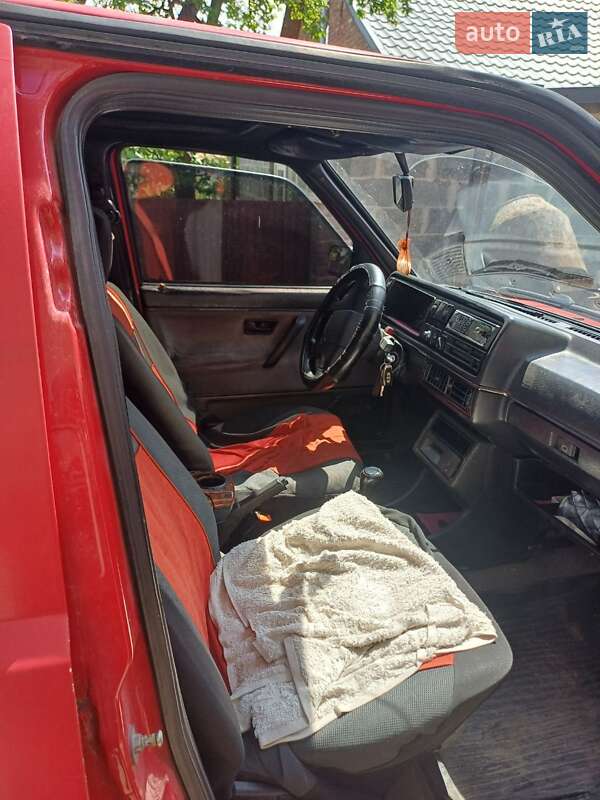 Седан Volkswagen Jetta 1991 в Монастыриске