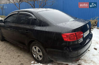 Седан Volkswagen Jetta 2014 в 