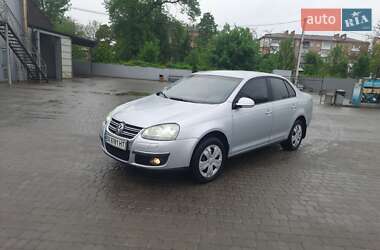 Седан Volkswagen Jetta 2008 в Староконстантинове