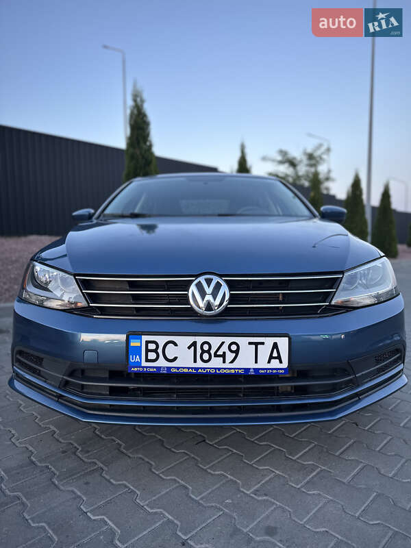 Седан Volkswagen Jetta 2015 в Тернополі