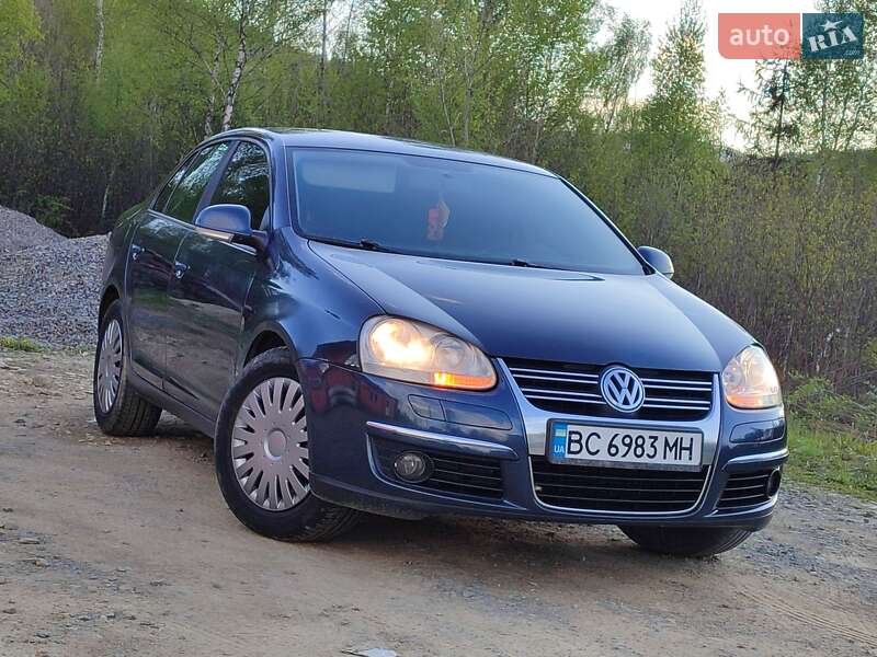 Седан Volkswagen Jetta 2008 в Сколе