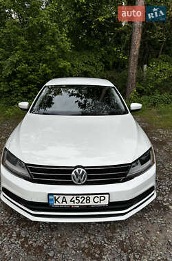 Седан Volkswagen Jetta 2016 в Києві