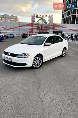 Седан Volkswagen Jetta 2012 в Львове
