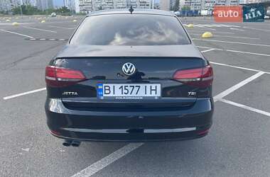 Седан Volkswagen Jetta 2016 в 