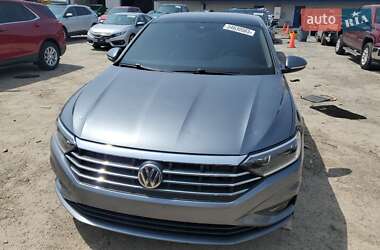 Седан Volkswagen Jetta 2021 в 