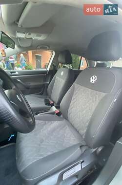 Седан Volkswagen Jetta 2006 в 
