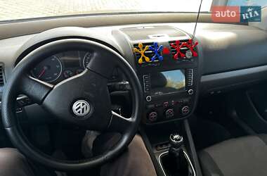 Седан Volkswagen Jetta 2009 в 