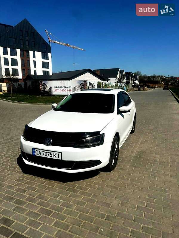 Volkswagen Jetta 2013