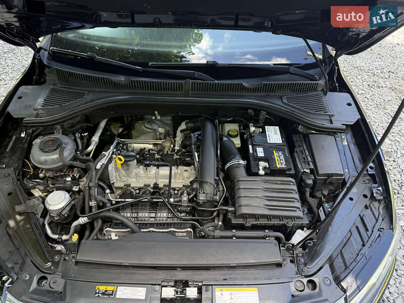 Седан Volkswagen Jetta 2018 в Львові