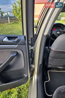 Седан Volkswagen Jetta 2008 в 