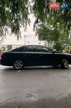 Седан Volkswagen Jetta 2012 в Житомире
