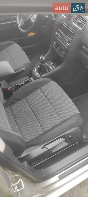Универсал Volkswagen Jetta 2013 в Львове