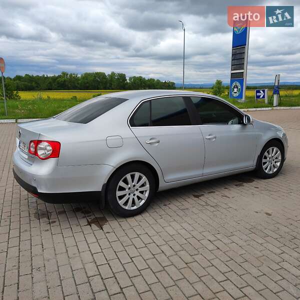 Седан Volkswagen Jetta 2007 в Стрые