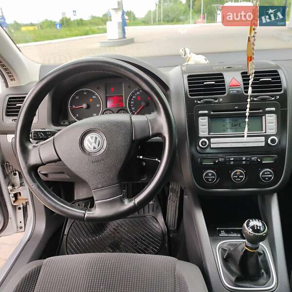 Седан Volkswagen Jetta 2007 в Стрые