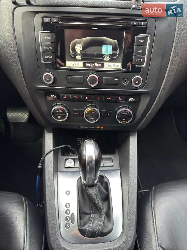 Седан Volkswagen Jetta 2013 в Киеве