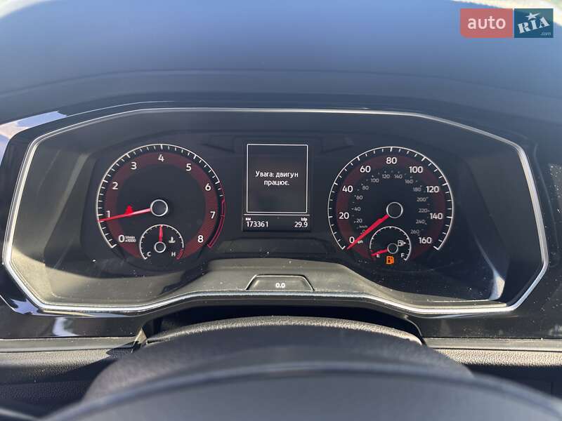 Седан Volkswagen Jetta 2018 в Львове