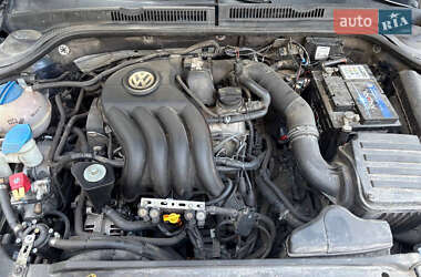 Седан Volkswagen Jetta 2014 в 