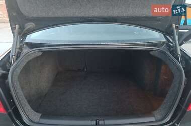 Седан Volkswagen Jetta 2010 в 