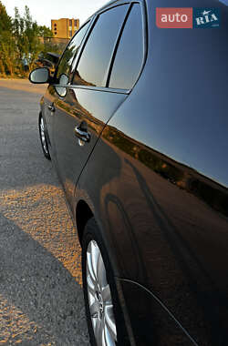 Седан Volkswagen Jetta 2009 в 