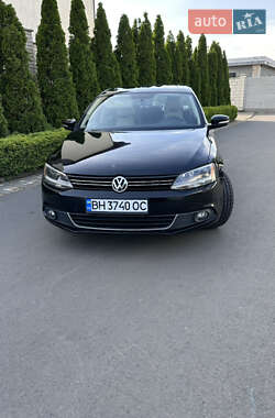 Седан Volkswagen Jetta 2012 в Одессе