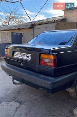 Седан Volkswagen Jetta 1991 в 