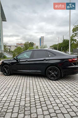 Седан Volkswagen Jetta 2018 в 