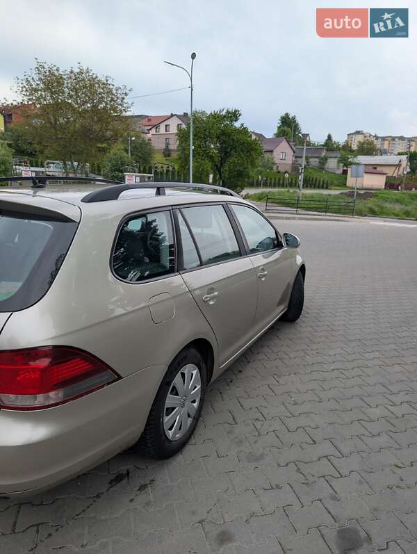 Универсал Volkswagen Jetta 2013 в Львове