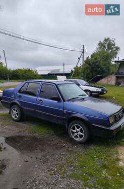 Седан Volkswagen Jetta 1987 в Сарнах
