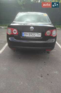 Седан Volkswagen Jetta 2008 в 