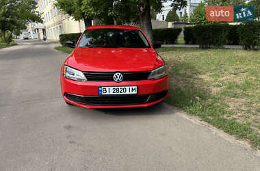 Седан Volkswagen Jetta 2012 в 