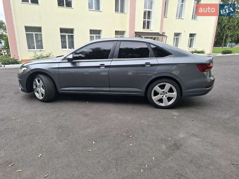 Седан Volkswagen Jetta 2019 в Виннице