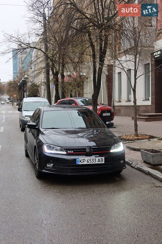 Седан Volkswagen Jetta 2014 в Днепре