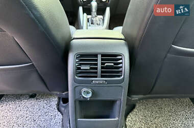 Седан Volkswagen Jetta 2015 в 