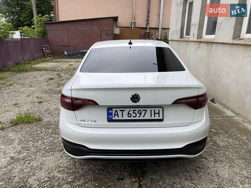 Седан Volkswagen Jetta 2022 в Надвірній фото 3 Седан Volkswagen Jetta 2022 в Надвірній