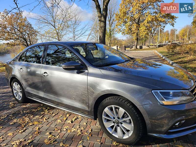 Volkswagen Jetta 2016
