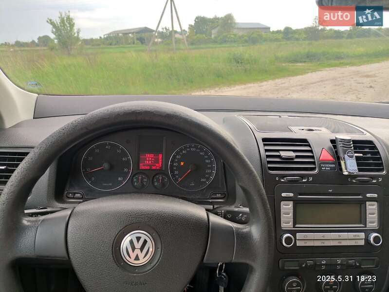 Седан Volkswagen Jetta 2008 в Кам'янці-Бузькій