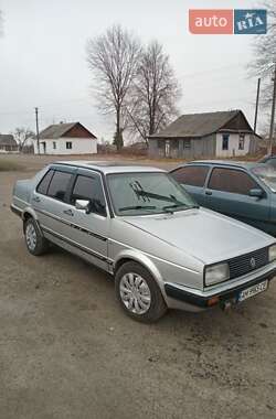 Седан Volkswagen Jetta 1987 в 