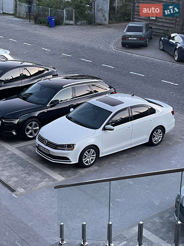 Седан Volkswagen Jetta 2017 в Одесі