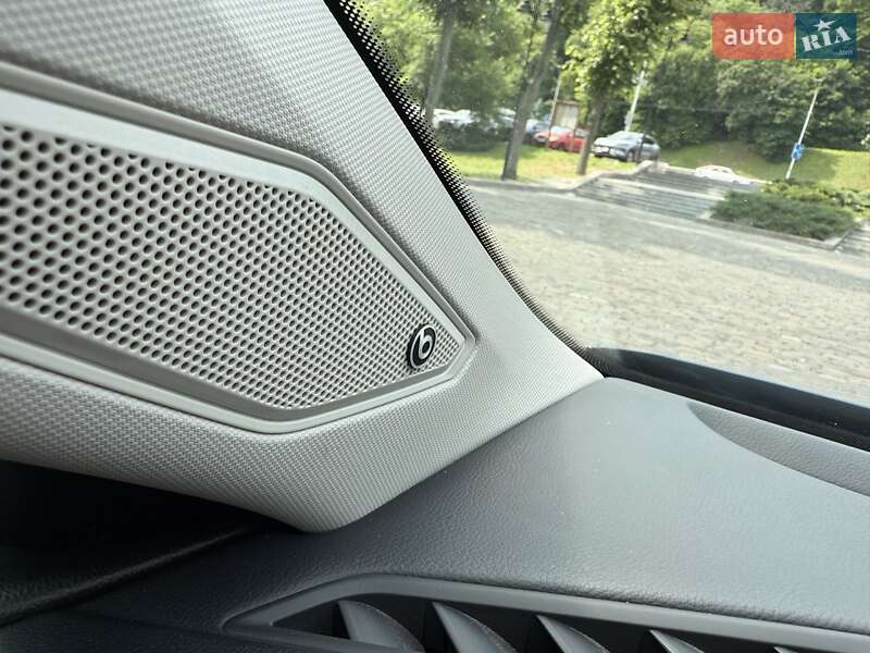Седан Volkswagen Jetta 2018 в Киеве