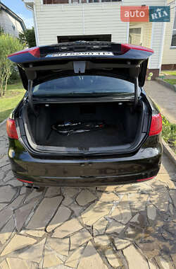 Седан Volkswagen Jetta 2013 в 