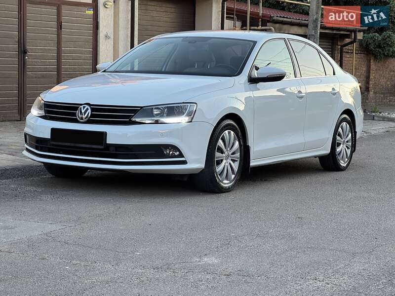 Volkswagen Jetta 2016