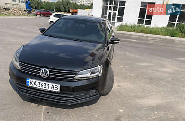 Седан Volkswagen Jetta 2015 в Киеве