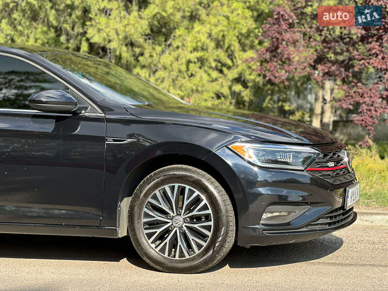 Седан Volkswagen Jetta 2019 в Дніпрі