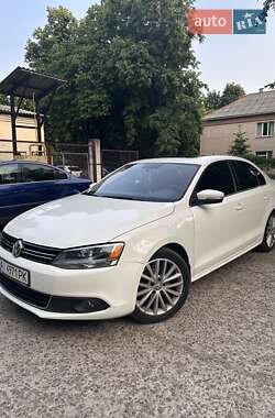 Седан Volkswagen Jetta 2011 в Броварах