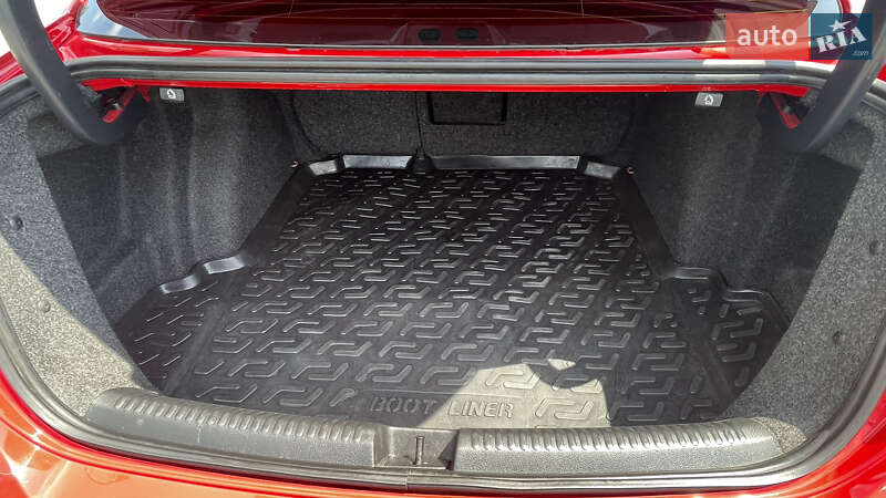 Седан Volkswagen Jetta 2012 в Одессе