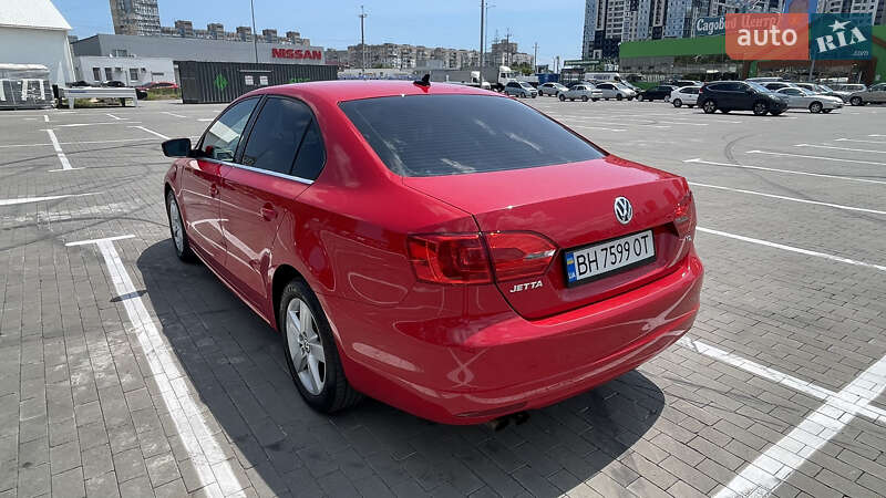 Седан Volkswagen Jetta 2012 в Одессе