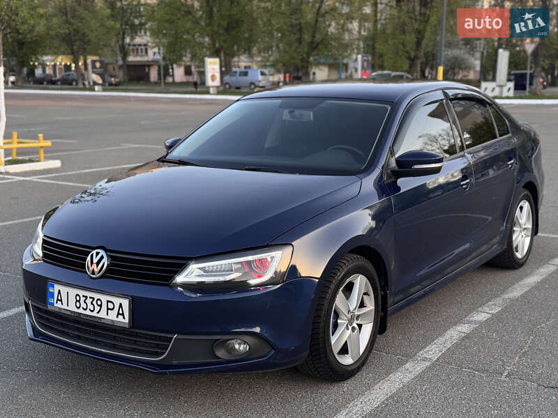 Volkswagen Jetta 2011